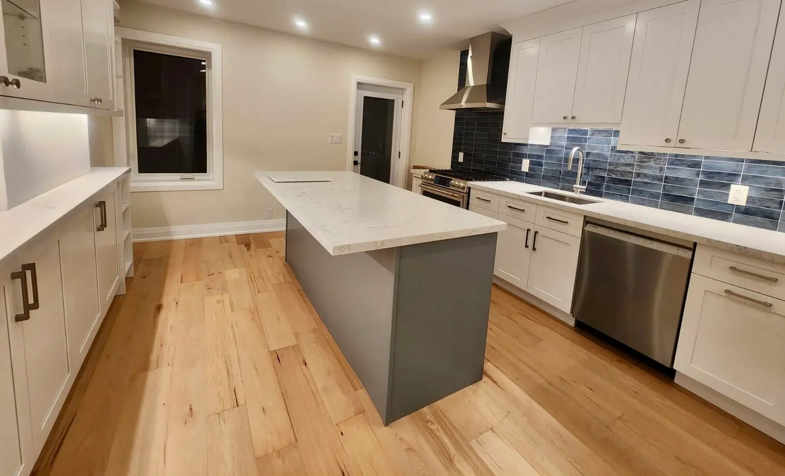 Bright kitchen with maple hardwood floors